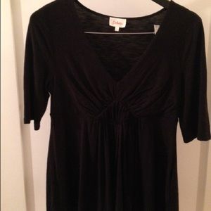 Anthropologie black v neck shirt
