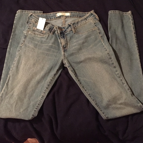 New With Tag  - Pac Sun skinny jeans.