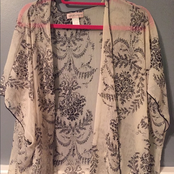 Black and cream kimono!