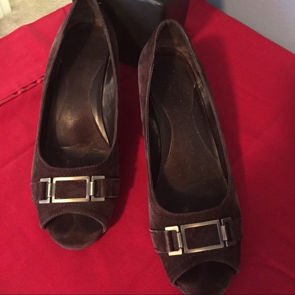 Shoe