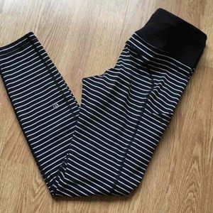 Parallel stripe speed tights sz 4