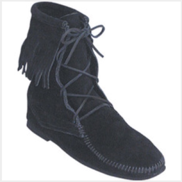 Minnetonka ankle booties