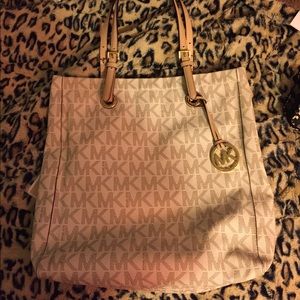 Michael Kors Tote