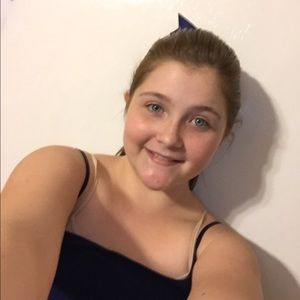 Meet your Posher, Ava