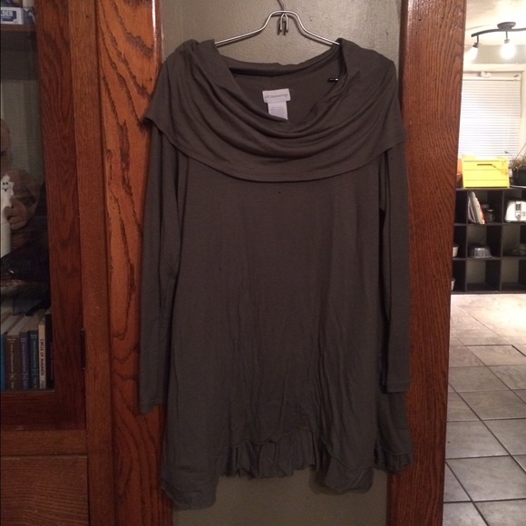 Soft Surroundings weekend layers top sz L