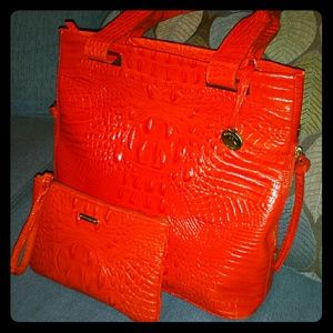 Brahmin tote w/ matching wristlet