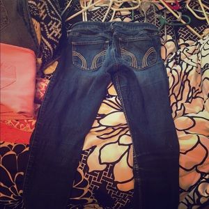 Hollister size 3 regular jeans.