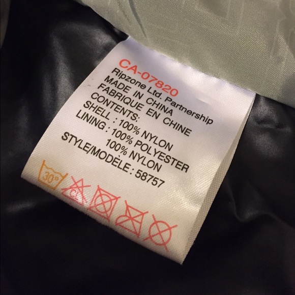Medium sized snowboarding jacket - Picture 4 of 4