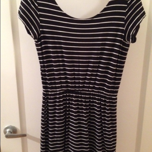 Dolce Vita Black and white short dress
