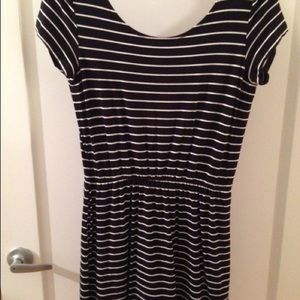 Dolce Vita Black and white short dress