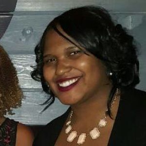 Meet your Posher, Akeala