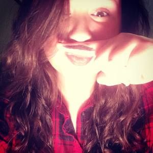 Meet your Posher, Camille