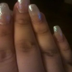 Meet your Posher, April