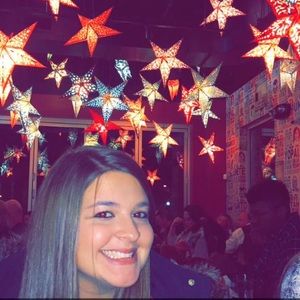 Meet your Posher, Lawson