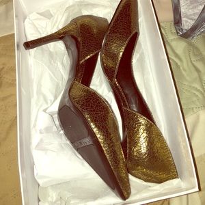 Nine West Gold heels