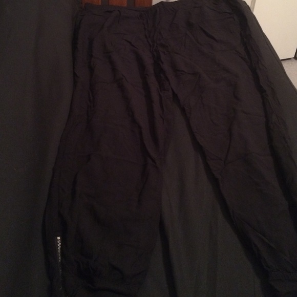 Women's black jogger pants
