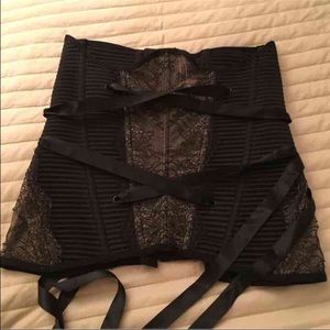 Nwt. Vs dream angels waist cincer. Small