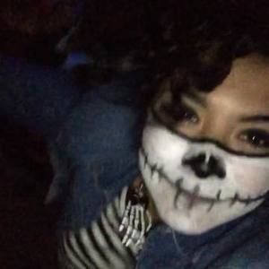 Meet your Posher, Cynthia