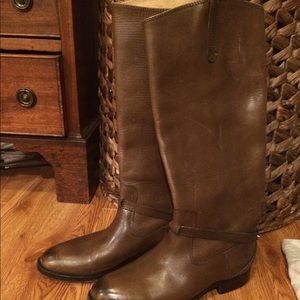 New FRYE boots size 6 New FRYE boots size 6