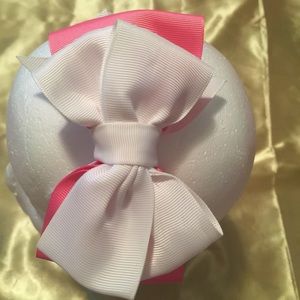 Pink headband with bow