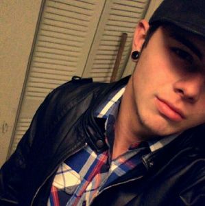 Meet your Posher, Erik