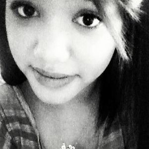 Meet your Posher, Abigail