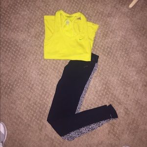 Black & White Nike Trainer Leggings