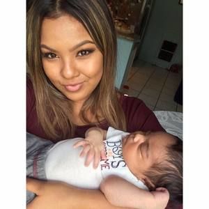 Meet your Posher, Angela