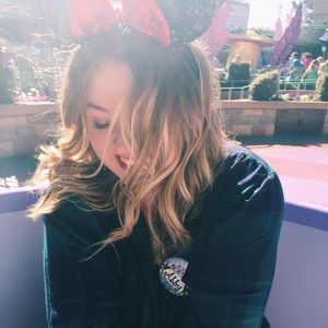 Meet your Posher, Abby