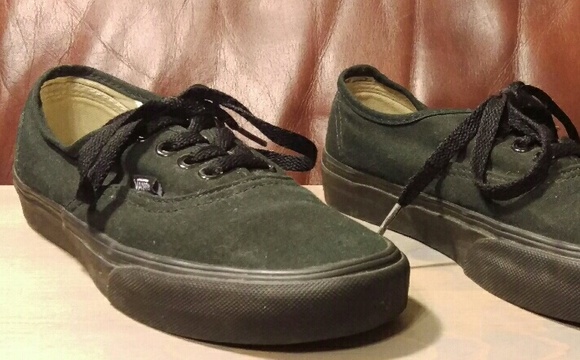 Women's Vans Authentic