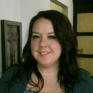 Meet your Posher, Kara