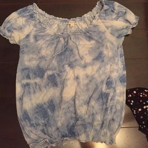 American Eagle blue and white short-sleeve top, S