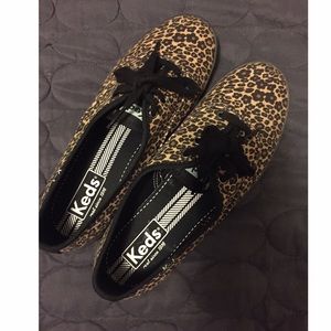 Keds leopard sneakers 6.5