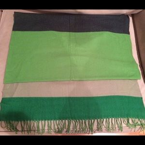 Super soft gap scarf