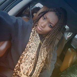 Meet your Posher, Allyson