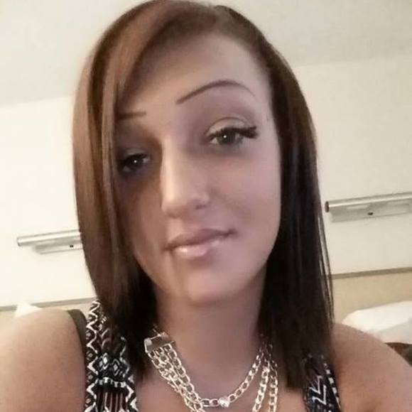 Meet your Posher, Chelsey - Picture 1 of 1