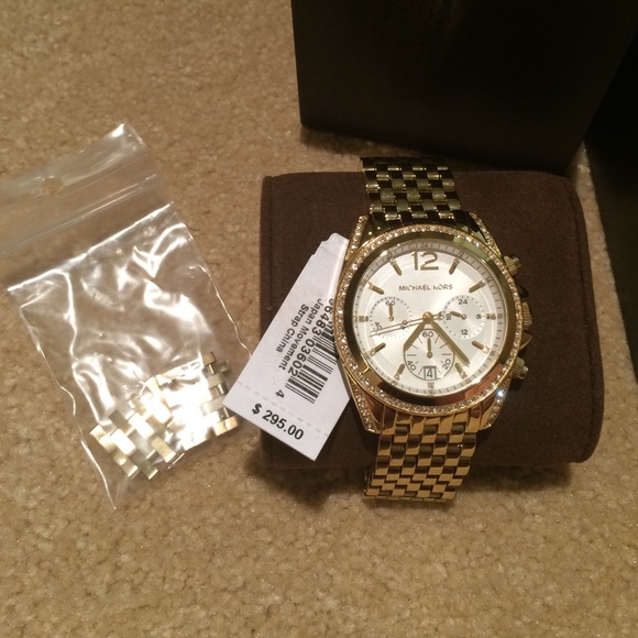 NWT Michael Kors Watch - Picture 3 of 4