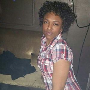 Meet your Posher, Bethania