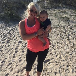 Meet your Posher, Nicole