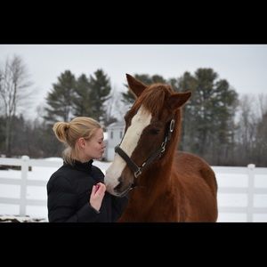 Meet your Posher, Iris