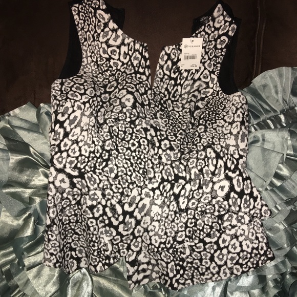 Tops - Versona cute top for a night out in the town