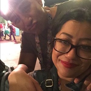 Meet your Posher, Carla