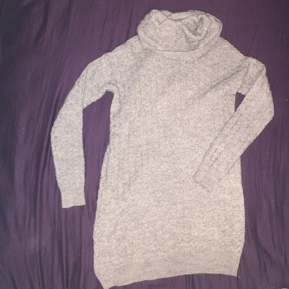 Long sleeve knitted dress