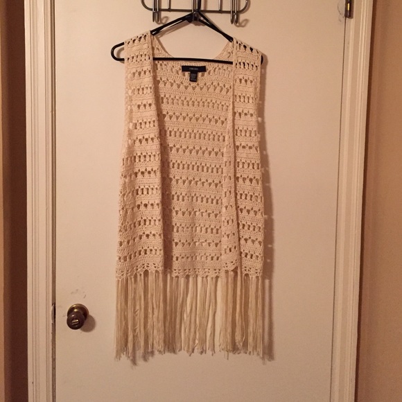 Forever 22 crochet fringe vest