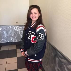 Meet your Posher, Candy