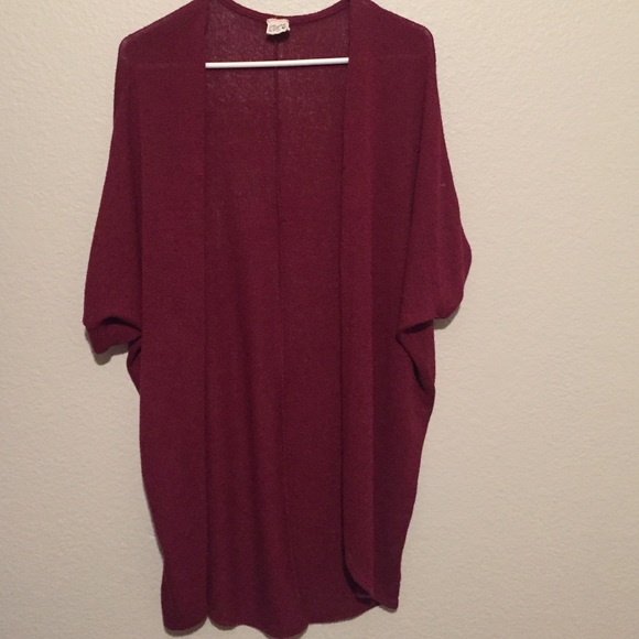 Tilly's Burgundy Caridgan