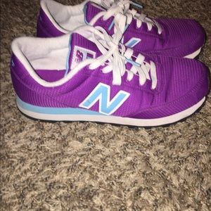 Purple new balance shoes