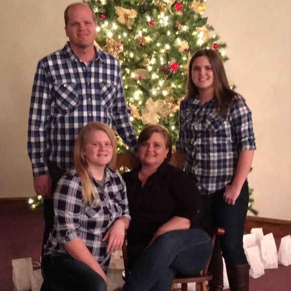 Meet your Posher, Alexis - Picture 1 of 1