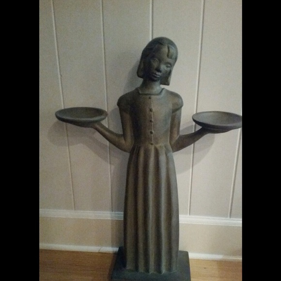 Meet your Posher, Nicole - Picture 4 of 4