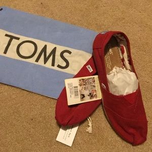 Toms women's canvas shoe
